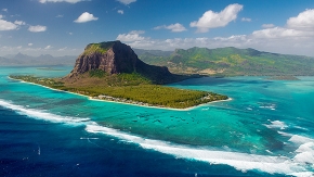 Mauritius_Luftaufnahme Le Morne_Foto iStock Extreme Travel